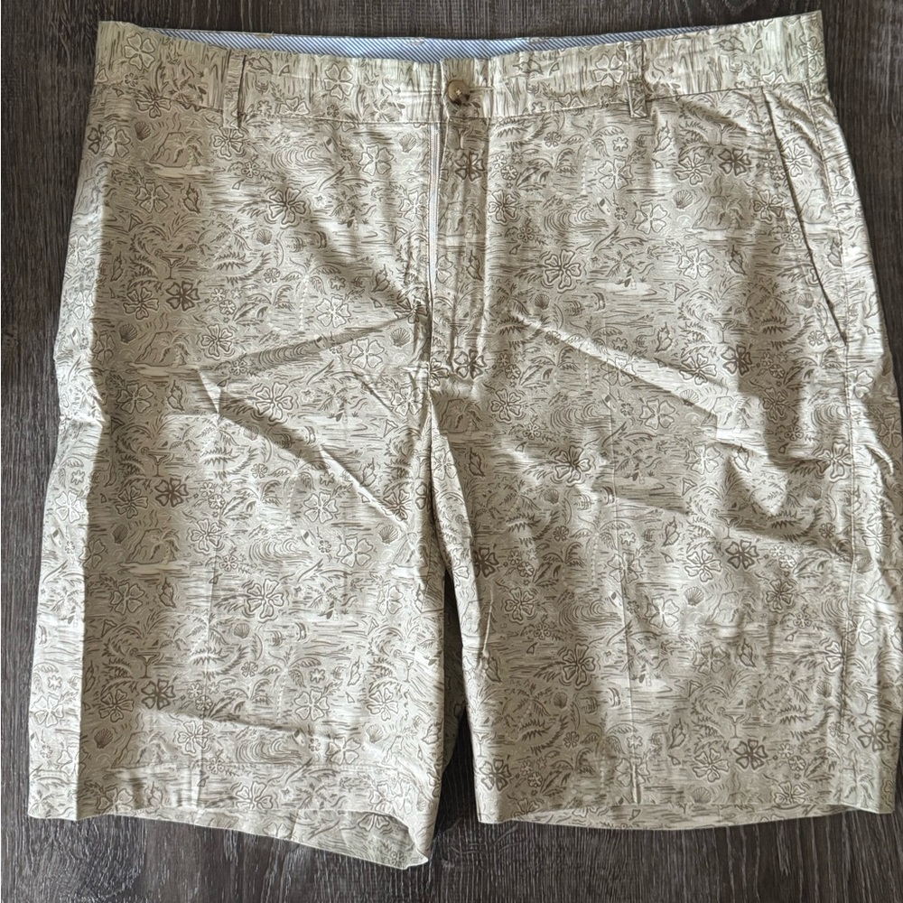 Peter Millar shorts